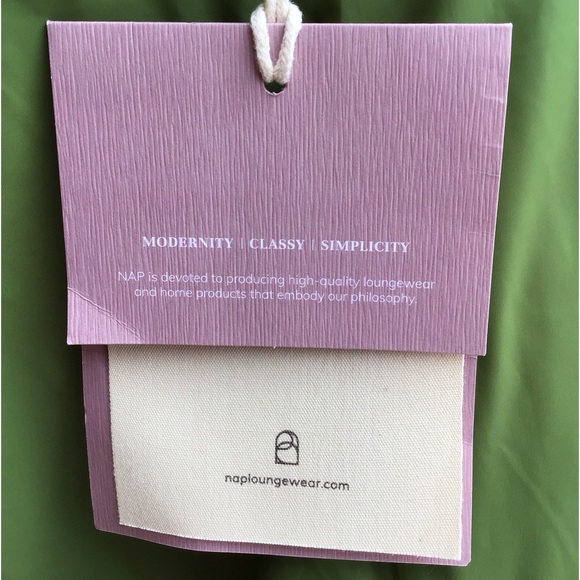 Nap Duck Down Oversized Hooded Puffer Coat Green NEW - Picture 10 of 13